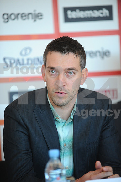 Press conference (League Telemach)