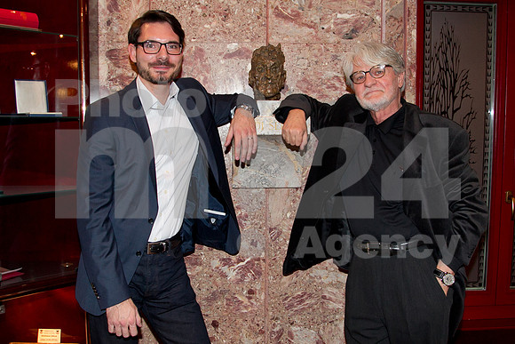 Premiere (ABC oder Krieg, premiera)