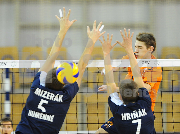 Mevza (ACH Volley - Chemes Hummene)