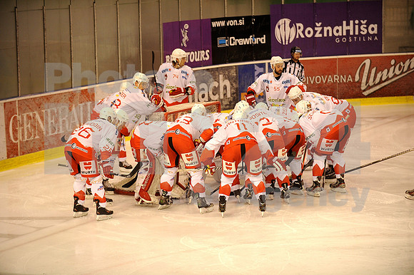 Ice Hockey - EBEL League (Olimpija - Bolzano)