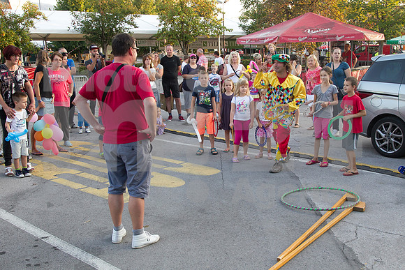 Party (Jernejevo 2016, Petkova Pumpa in Tanja Zagar)