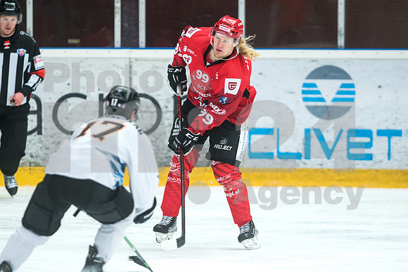 Alps Hockey League ( HDD Jesenice - Steel Wings Linz )
