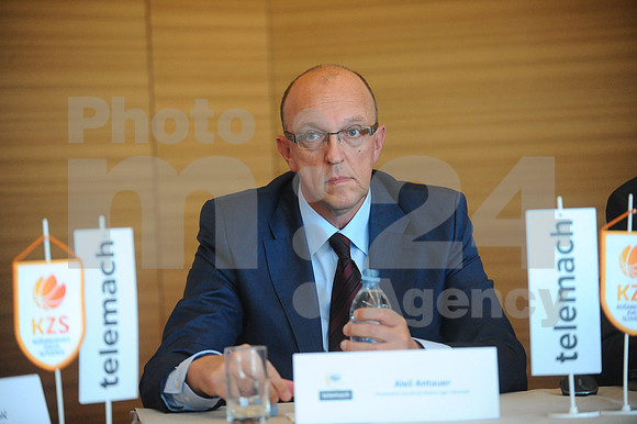 Press conference (League Telemach)
