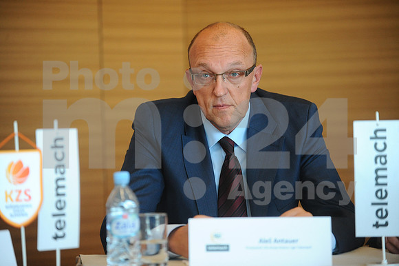 Press conference (League Telemach)