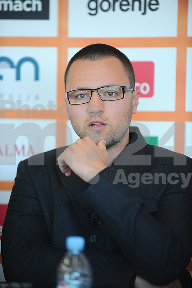 Press conference (League Telemach)