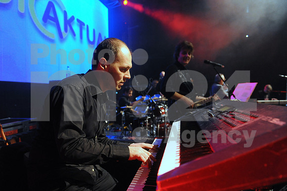 Ljubljana, Hala Tivoli, Concert (6. Rojstni dan Radia Aktual - Birthday of Radio Aktual - Novi Fosili)