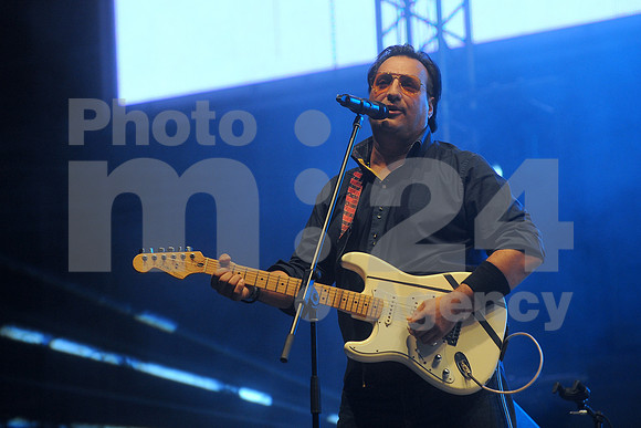 Ljubljana, Hala Tivoli, Concert (6. Rojstni dan Radia Aktual - Birthday of Radio Aktual - Novi Fosili)