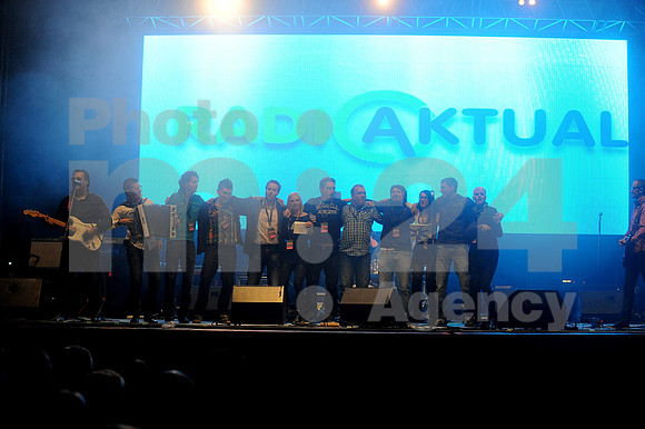 Ljubljana, Hala Tivoli, Concert (6. Rojstni dan Radia Aktual - Birthday of Radio Aktual - Novi Fosili)