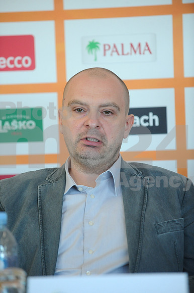 Press conference (League Telemach)