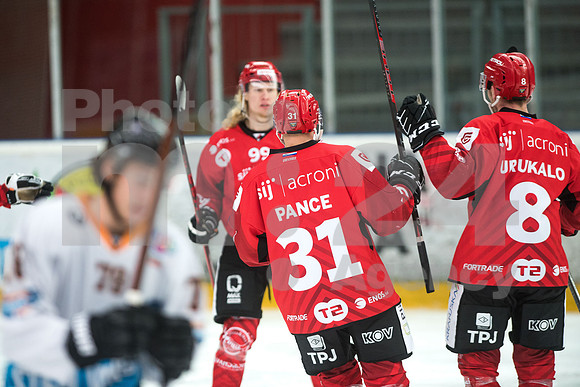 Alps Hockey League ( HDD Jesenice - Steel Wings Linz )