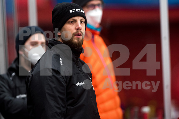 Alps Hockey League ( HDD Jesenice - Steel Wings Linz )