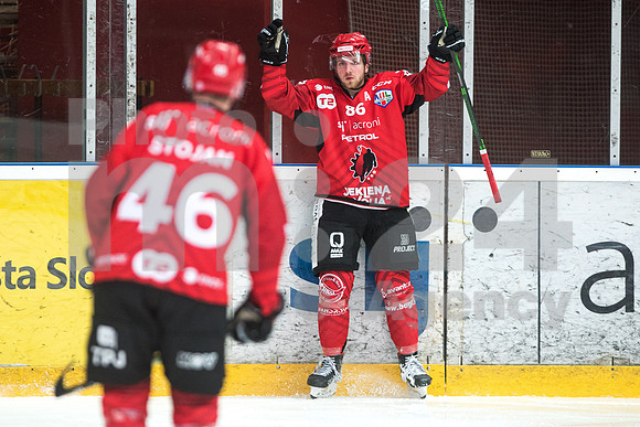 Alps Hockey League ( HDD Jesenice - Steel Wings Linz )