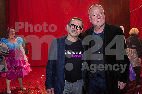 2022-01-20, Ljubezenski napoj, premiera, SNG Opera in balet Ljubljana (Foto - Marko Vavpotič)