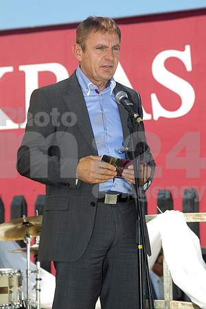 Opening Ceremony (Prenovljena klet in trgovina Vinakras)