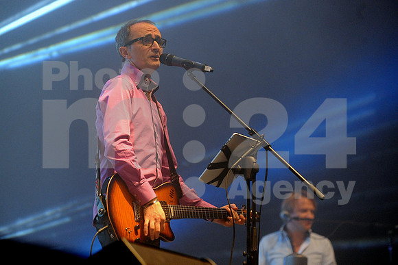Ljubljana, Hala Tivoli, Concert (6. Rojstni dan Radia Aktual - Birthday of Radio Aktual - Novi Fosili)