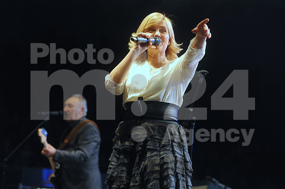 Ljubljana, Hala Tivoli, Concert (6. Rojstni dan Radia Aktual - Birthday of Radio Aktual - Novi Fosili)
