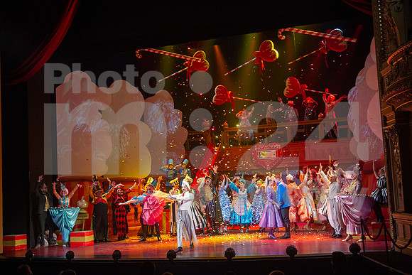 2022-01-20, Ljubezenski napoj, premiera, SNG Opera in balet Ljubljana (Foto - Marko Vavpotič)