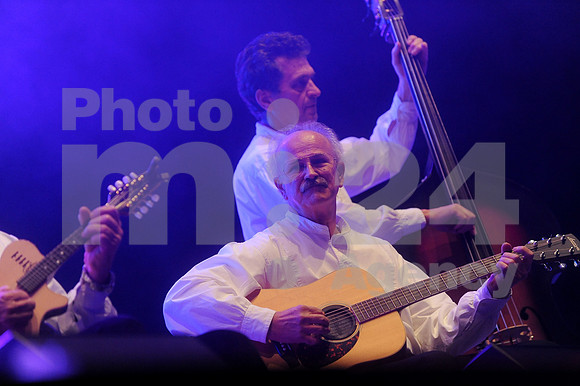 Ljubljana, Hala Tivoli, Concert (6. Rojstni dan Radia Aktual - Birthday of Radio Aktual - Novi Fosili)