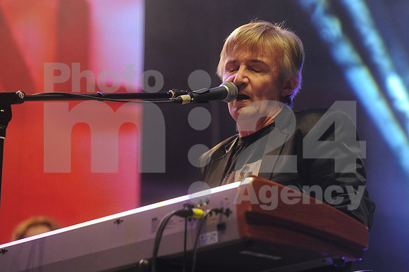 Ljubljana, Hala Tivoli, Concert (6. Rojstni dan Radia Aktual - Birthday of Radio Aktual - Novi Fosili)