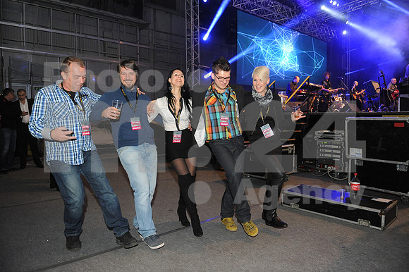 Ljubljana, Hala Tivoli, Concert (6. Rojstni dan Radia Aktual - Birthday of Radio Aktual - Novi Fosili)