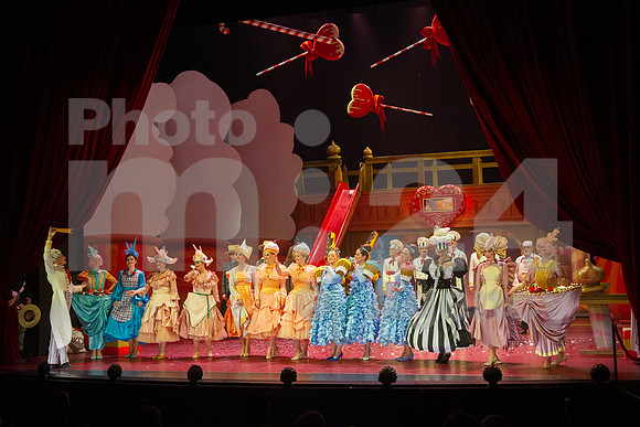 2022-01-20, Ljubezenski napoj, premiera, SNG Opera in balet Ljubljana (Foto - Marko Vavpotič)