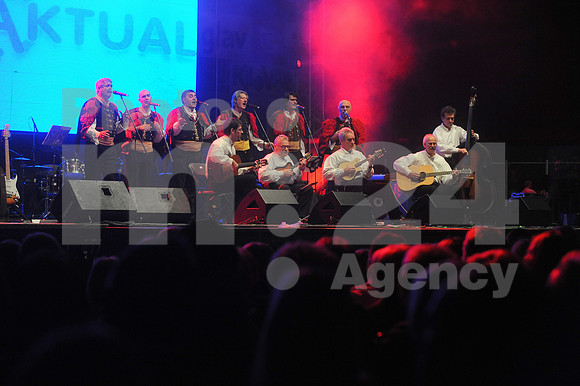 Ljubljana, Hala Tivoli, Concert (6. Rojstni dan Radia Aktual - Birthday of Radio Aktual - Novi Fosili)