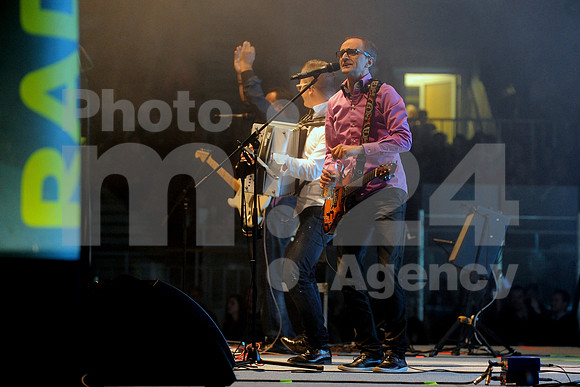Ljubljana, Hala Tivoli, Concert (6. Rojstni dan Radia Aktual - Birthday of Radio Aktual - Novi Fosili)