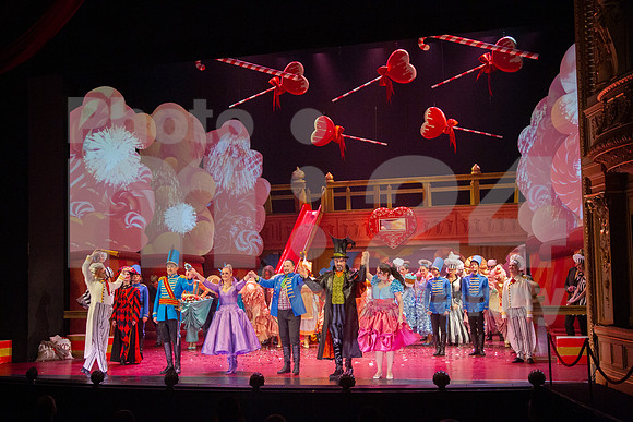 2022-01-20, Ljubezenski napoj, premiera, SNG Opera in balet Ljubljana (Foto - Marko Vavpotič)