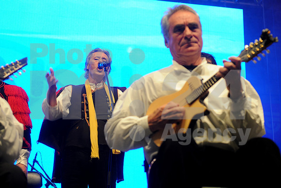 Ljubljana, Hala Tivoli, Concert (6. Rojstni dan Radia Aktual - Birthday of Radio Aktual - Novi Fosili)