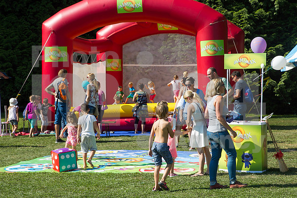 Festival (Carobni dan v Alboretumu)
