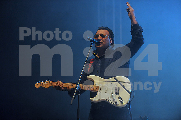 Ljubljana, Hala Tivoli, Concert (6. Rojstni dan Radia Aktual - Birthday of Radio Aktual - Novi Fosili)