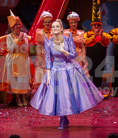 2022-01-20, Ljubezenski napoj, premiera, SNG Opera in balet Ljubljana (Foto - Marko Vavpotič)