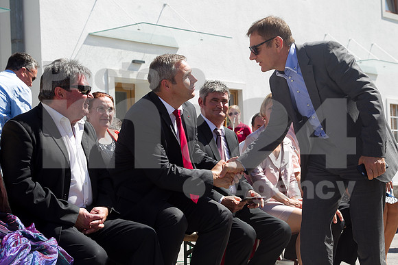 Opening Ceremony (Prenovljena klet in trgovina Vinakras)