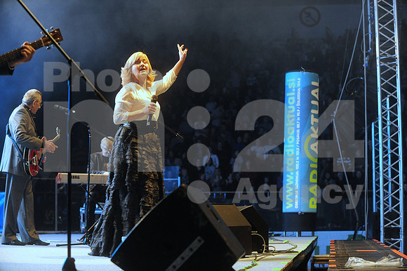 Ljubljana, Hala Tivoli, Concert (6. Rojstni dan Radia Aktual - Birthday of Radio Aktual - Novi Fosili)